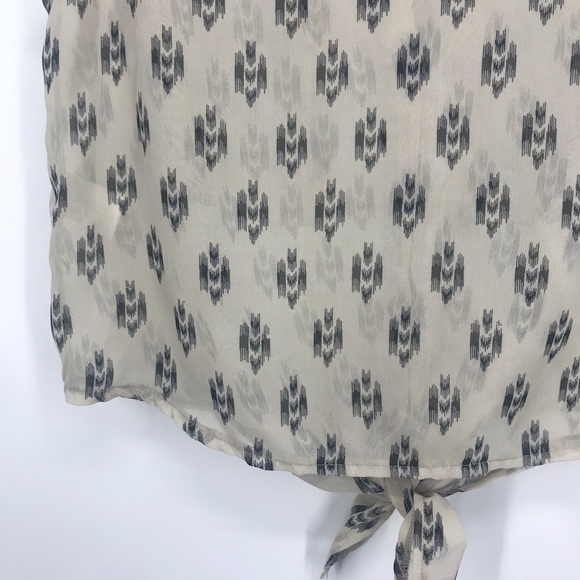 🖤 UK2LA sheer cropped top button down tribal print front tie size small - Picture 8 of 10